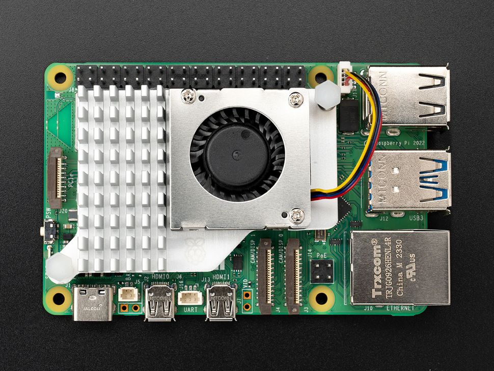  Official Active Cooler for Raspberry Pi 5 on Pi 5