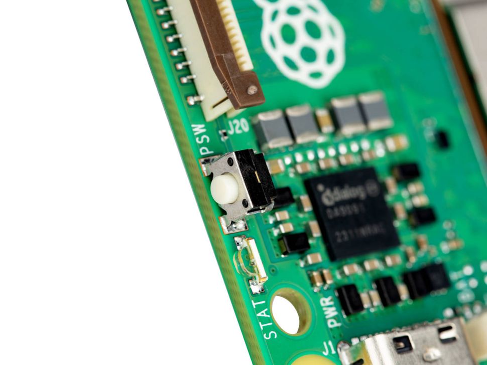 Raspberry Pi 5 On / Off Switch