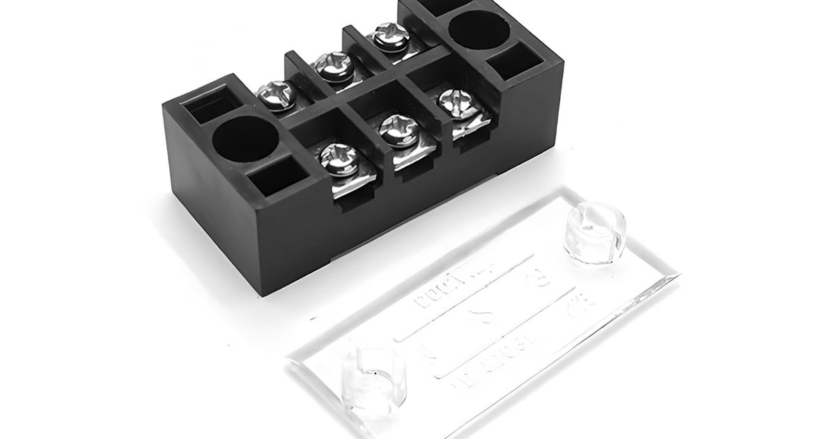 600V Barrier Screw Terminal Block Strip with Lid | Thingbits Electronics