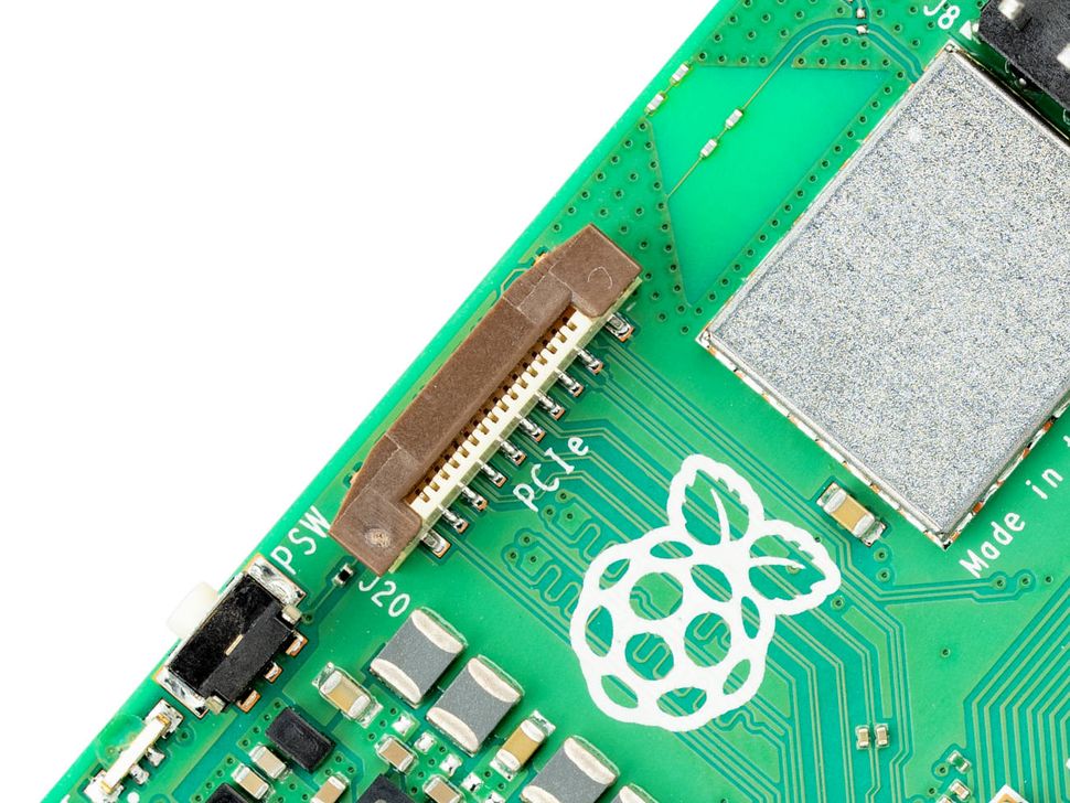Raspberry Pi 5 PCIe 2.0 Port