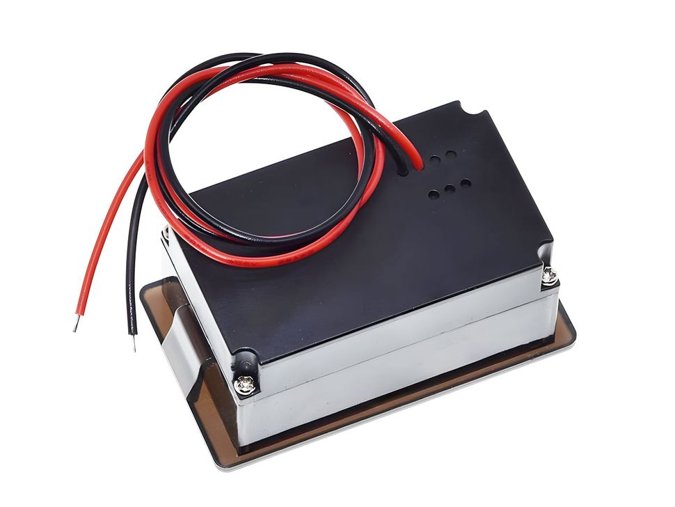 2-wire Battery Waterproof Voltmeter - Red Back Side 