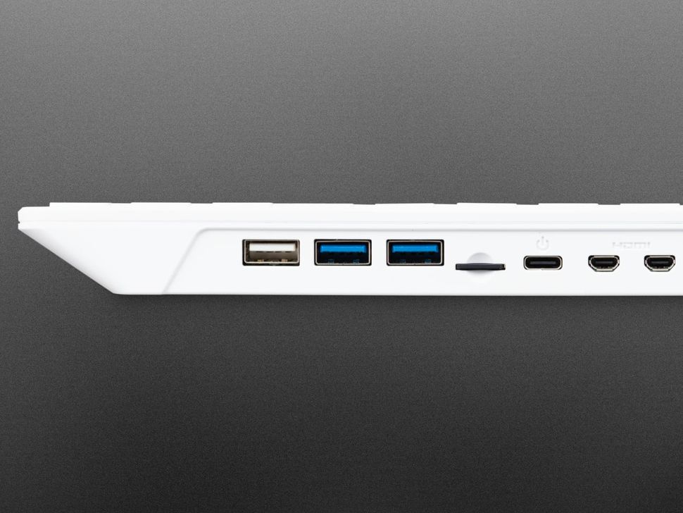 Raspberry Pi 500 Port Left