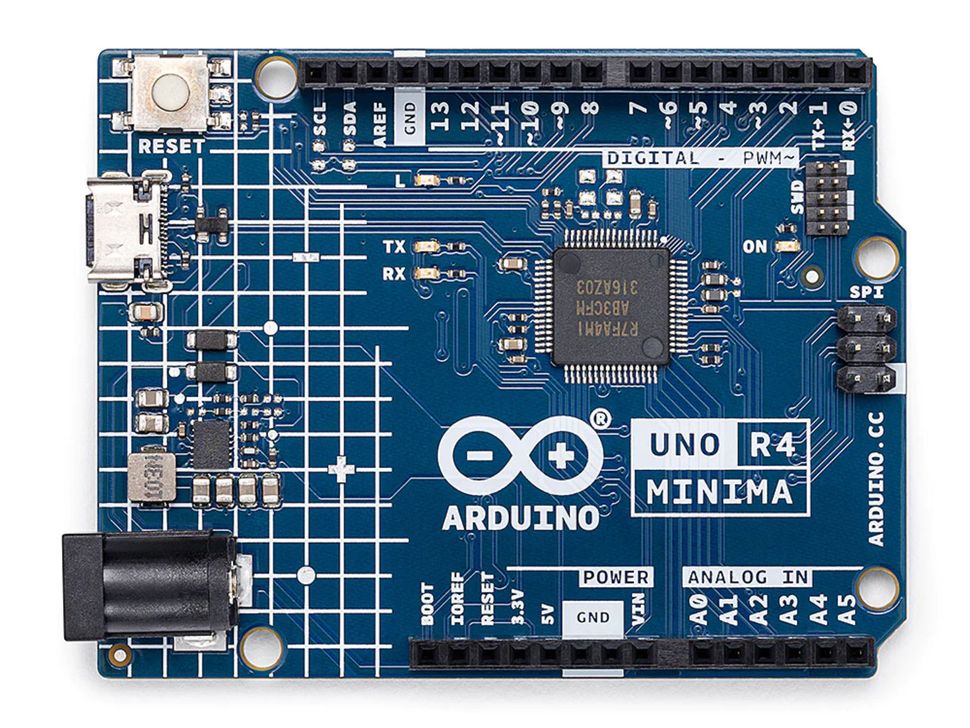 Arduino UNO R4 Minima Front