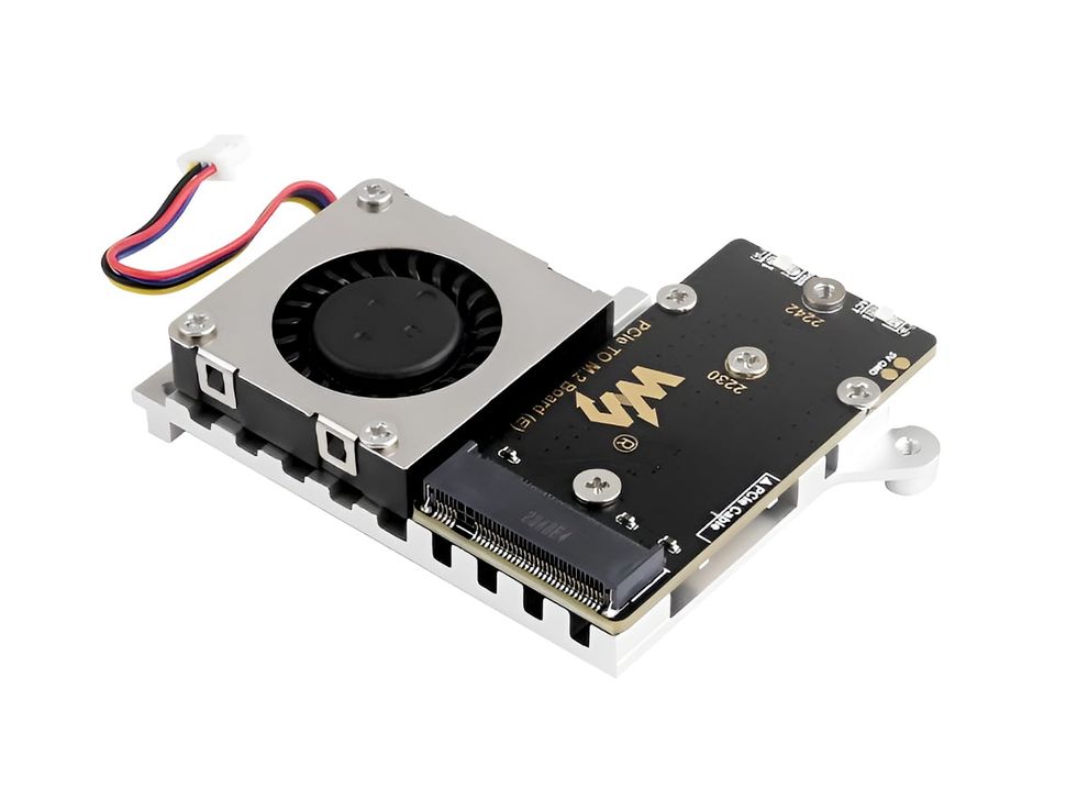 Waveshare PCIe to M.2 Adapter Board for Raspberry Pi 5 Image 2