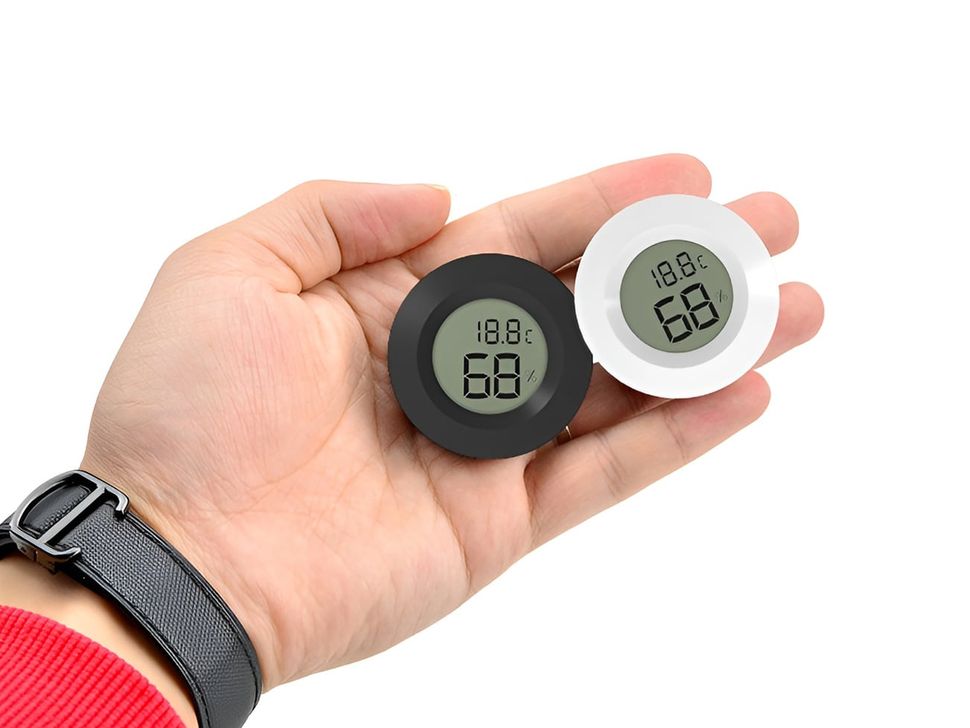 Black TPM-40 Temperature and Humidity Meter with Round on hand