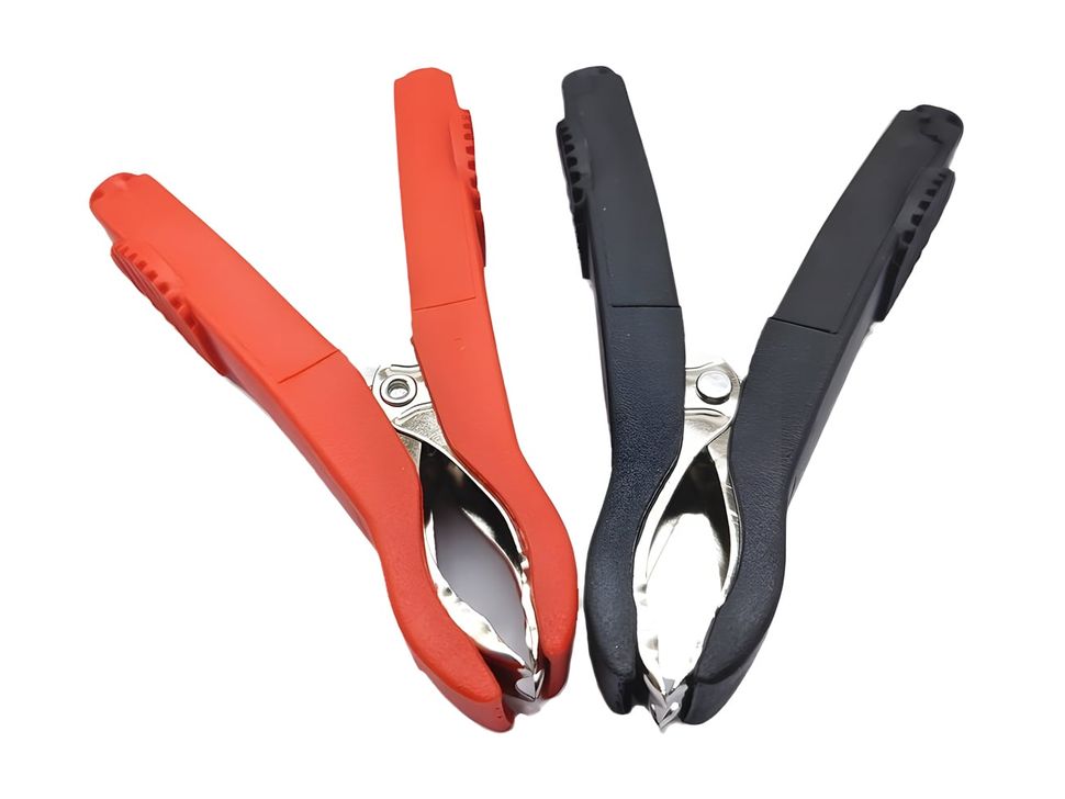 35A Red & Black Crocodile Alligator Clips - Image 2