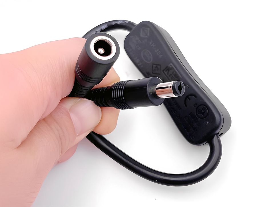 2.1mm DC Barrel Jack Cable with In-line Power Switch - Image 2