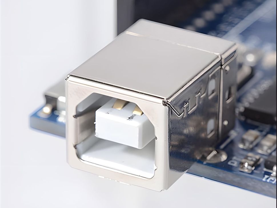 UNO R3 Development Board - ATMEGA328P Zoomed In